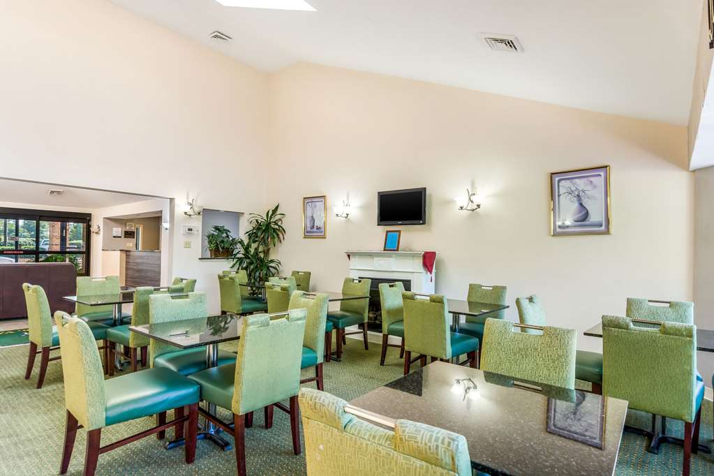 Quality Inn Petersburg Fort Lee Area - photo 24