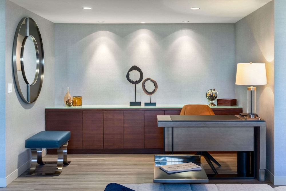 Hyatt Regency O'Hare Chicago - photo 38