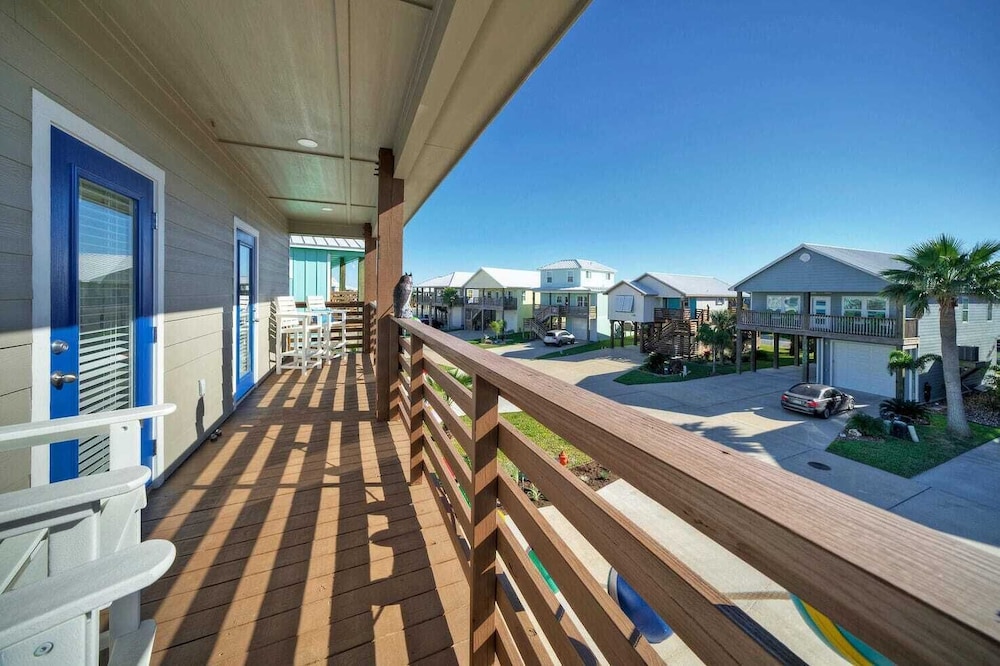 Pelican's Porch by Avantstay Private Pool Views - photo 34