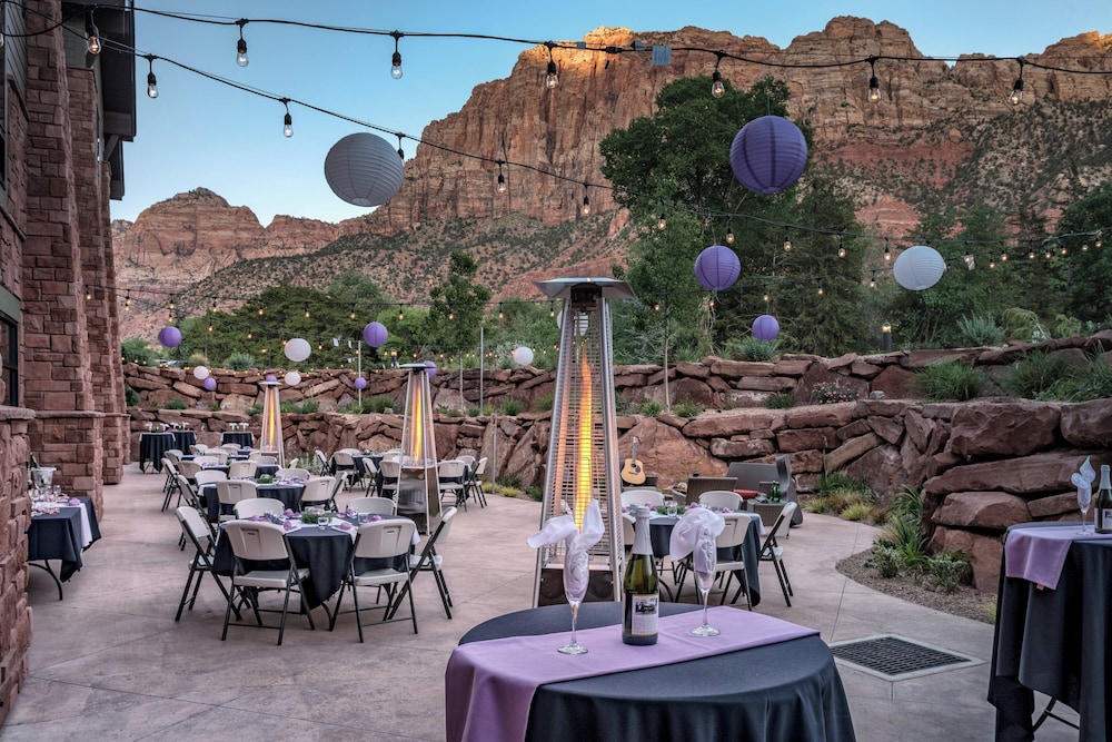 SpringHill Suites by Marriott Springdale Zion National Park - photo 21