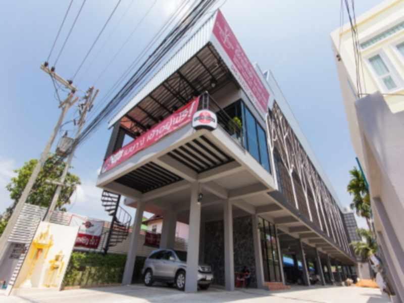 Gaem Gaew Grand Garden in Ubon Ratchathani, Thailand