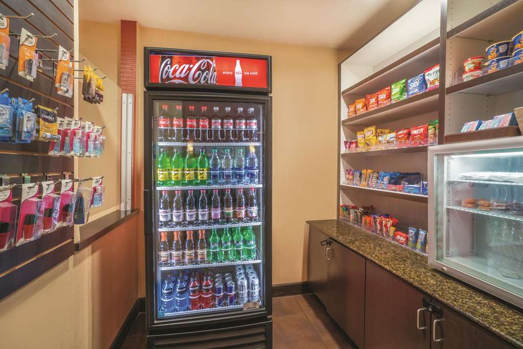 La Quinta Inn & Suites by Wyndham Smyrna TN Nashville - photo 30
