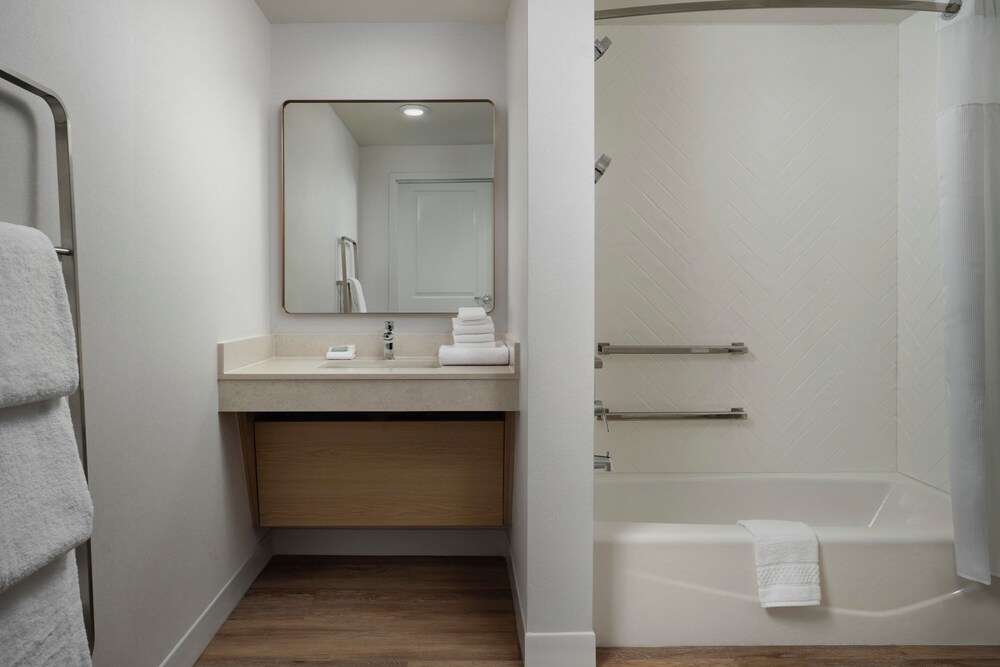 TownePlace Suites by Marriott Barstow - photo 11