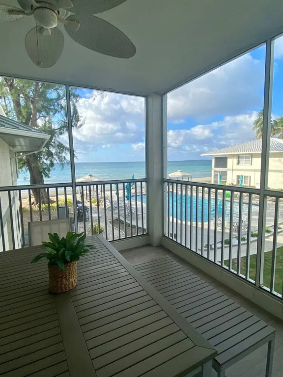 Tamarind Bay 3BD on Seven Mile Beach — 4-Star Luxury Hotel in George Town, Cayman Islands