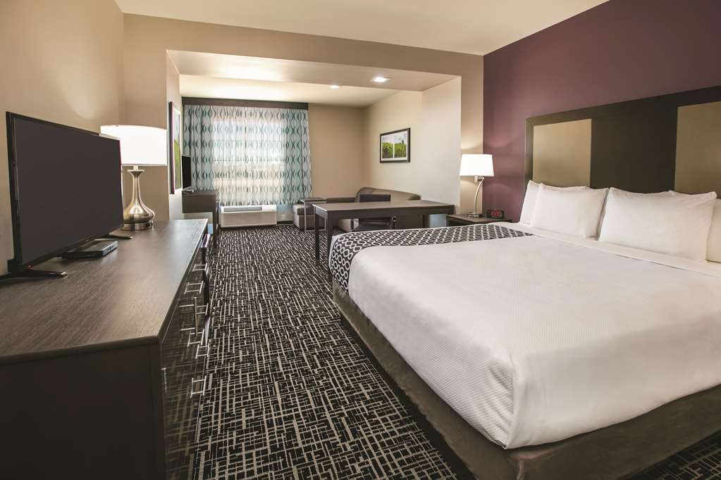 Quality Inn & Suites Colorado City TX - photo 17