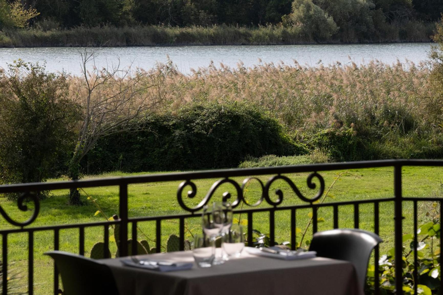 Hôtel Les Vieilles Granges in Valence, France