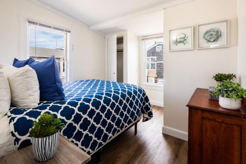Truro Beach Cottages - photo 74