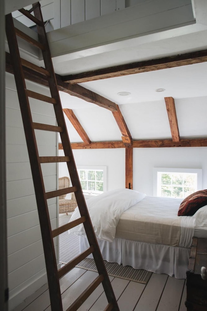 The Squire Tarbox Inn - photo 11