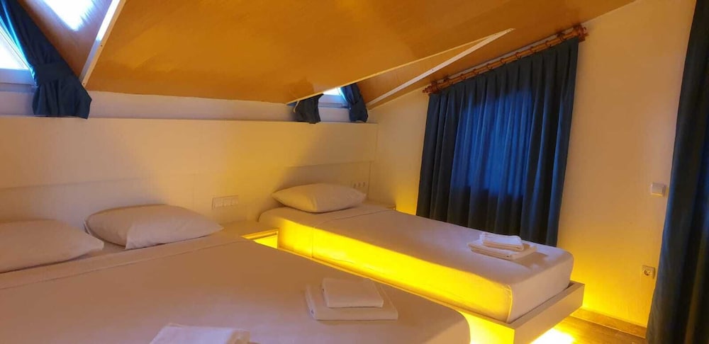 Limon Pansiyon - carbon neutral hotel in Kas