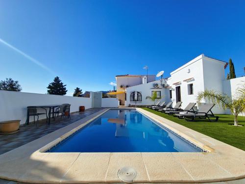 La Novela 4 by Holiday Rentals Villamar — 4-Star Luxury Hotel in Calp, Spain