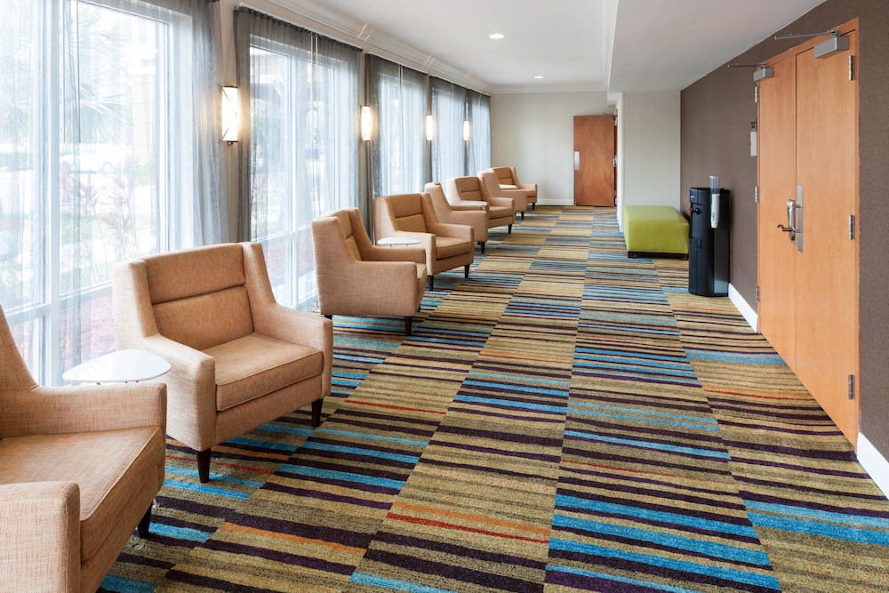 Fairfield Inn & Suites by Marriott Jacksonville Butler Blvd - photo 28