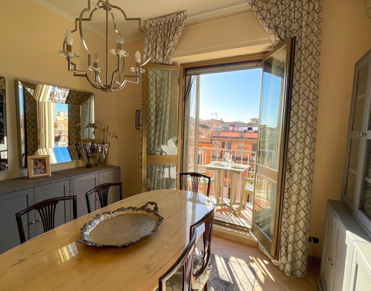 Maria Teresa Apartment Sophisticated Living And City Links Quartiere Trieste — 4-Star Luxury Hotel in Rome, Italy