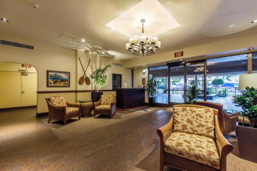 2140 Kuhio Ave #607 — Honolulu — photo 2