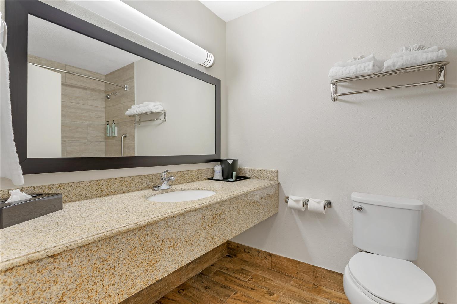 Best Western Kettleman City Inn & Suites - photo 19