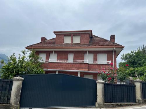 Casamentera — hotel in Ruesga