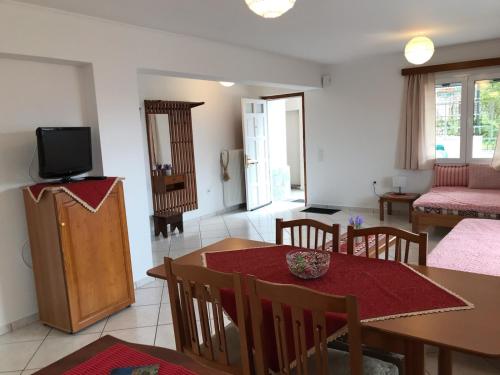 Marina’s Home — Konitsa — photo 3