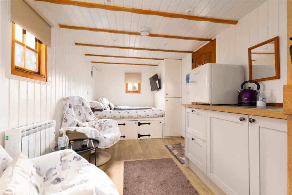 Shepherds Hut West Ayton Scarborough