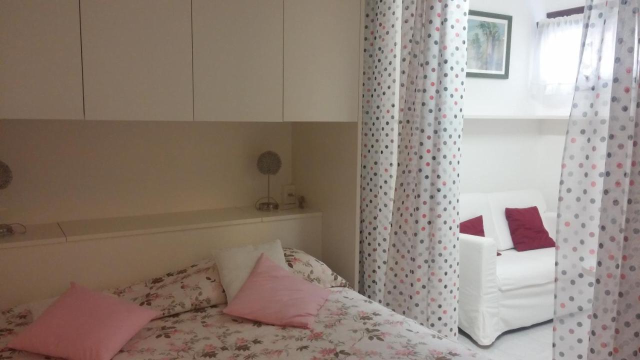 Appartamento Carboncina — 4-Star Luxury Hotel in Venice, Italy