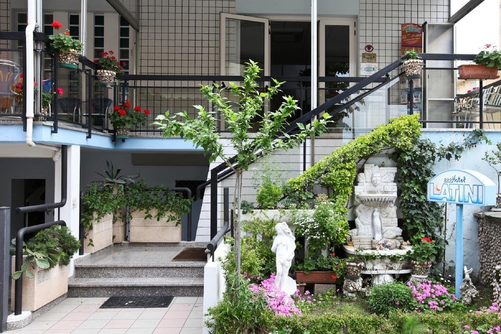 Hotel Latini in Rimini, Italy