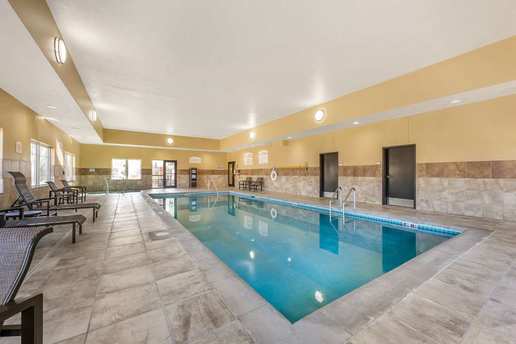 Best Western Plus Grand Island Inn & Suites - photo 40