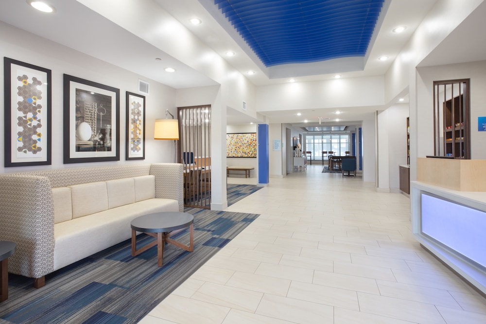 Holiday Inn Express & Suites Amarillo by IHG - photo 35