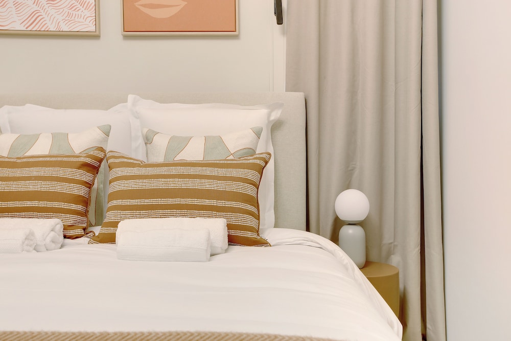 Appartements rue Garnier in Neuilly-Sur-Seine, France