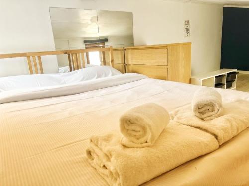 Calme Et Proche Metro in Villejuif, France