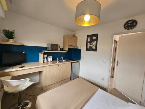 317 Studio Cosy a Perpignan Porte Espagne in Perpignan, France