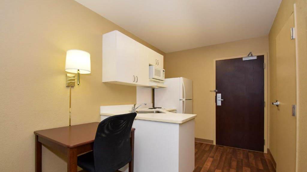 Studio 6 Extended Stay Fairfield OH Cincinnati - photo 34