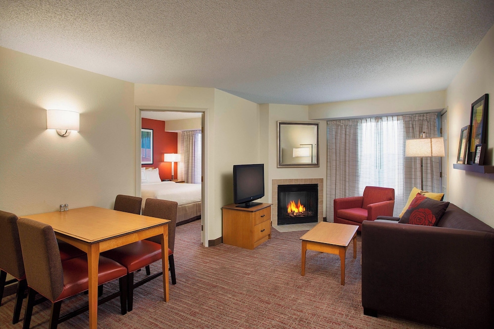 Residence Inn by Marriott Detroit Novi - photo 28