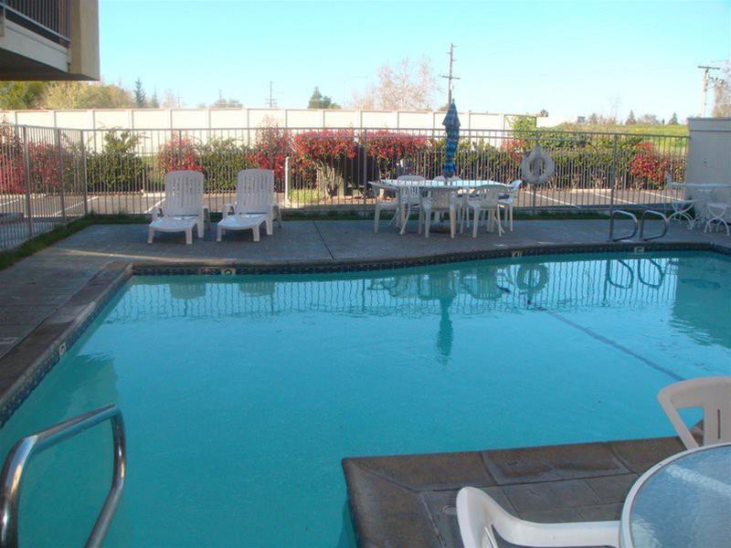 Waterloo Inn Stockton - photo 18