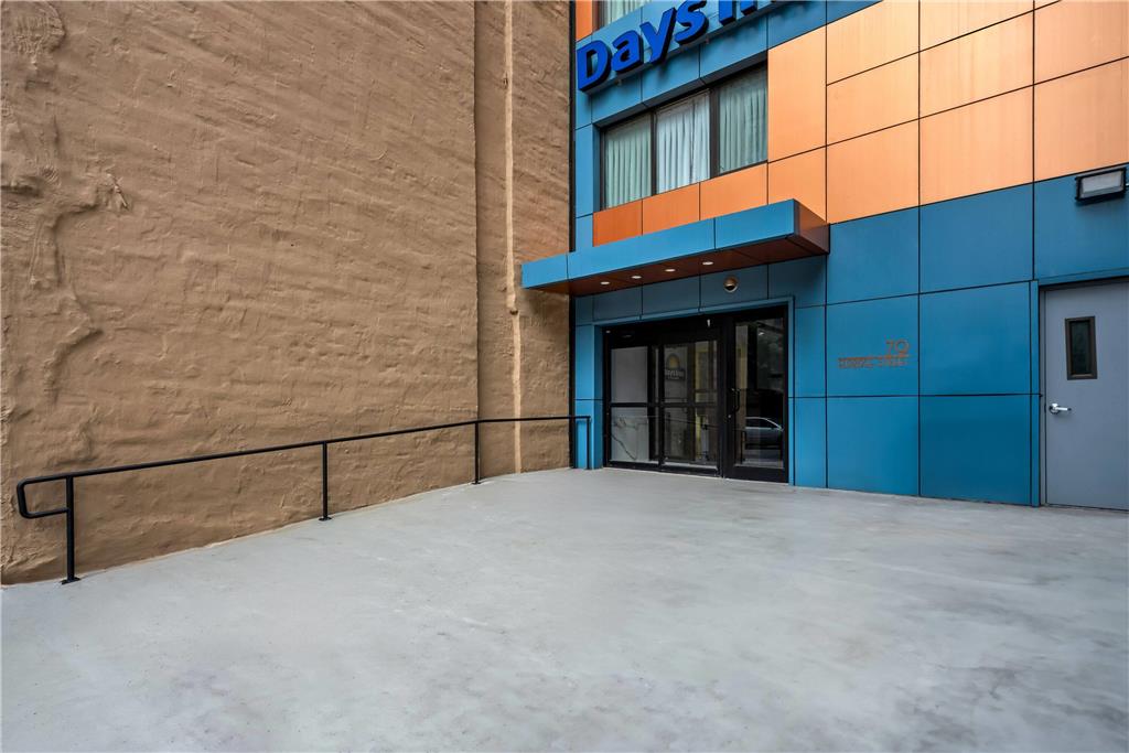 Days Inn by Wyndham New York Chinatown - photo 2