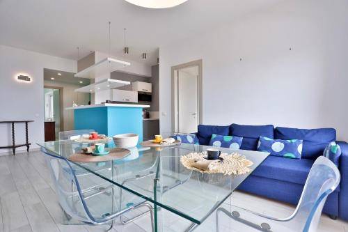 GuestHost Vento House — 4-Star Luxury Hotel in Naples, Italy
