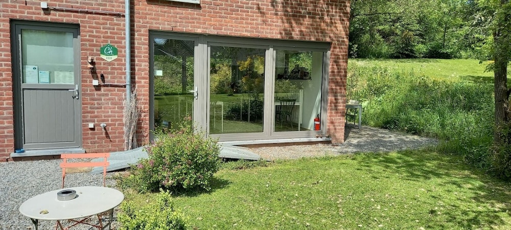 B&B Les Lits de Nohaipre — 4-Star Luxury Hotel in Rendeux, Belgium