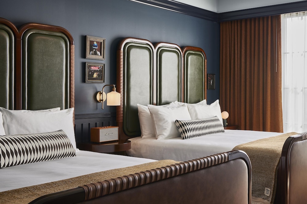 The Manchester Hotel - photo 10