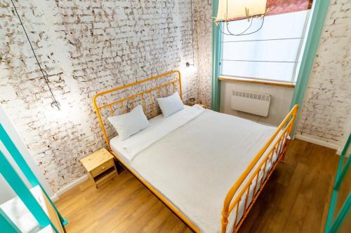 Unique and Beautiful 1BR Apt in Historic Tbilisi by Wehost