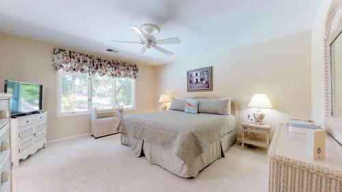 32 Heath Dr - photo 13