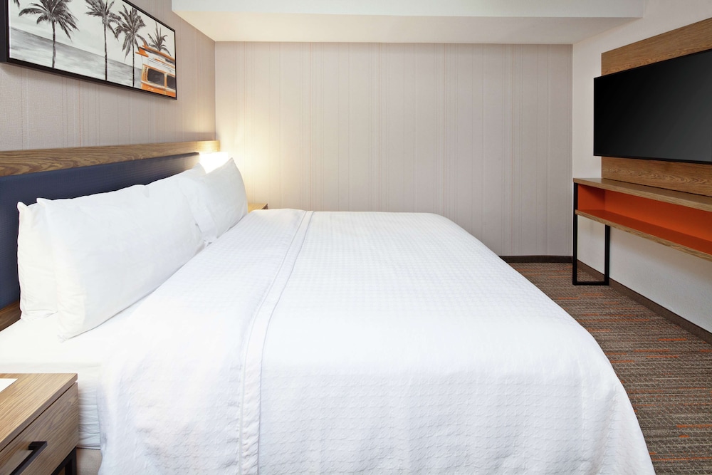 Homewood Suites by Hilton San Diego Central - photo 17