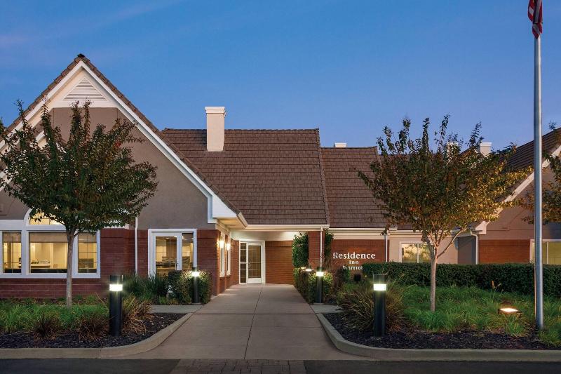 Residence Inn by Marriott Folsom Sacramento - photo 11