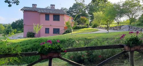 L'Albero degli Struzzi — hotel in Penna In Teverina