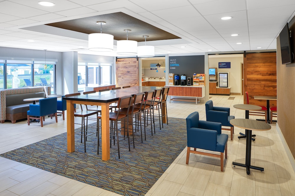 Holiday Inn Express Statesboro by IHG - photo 27