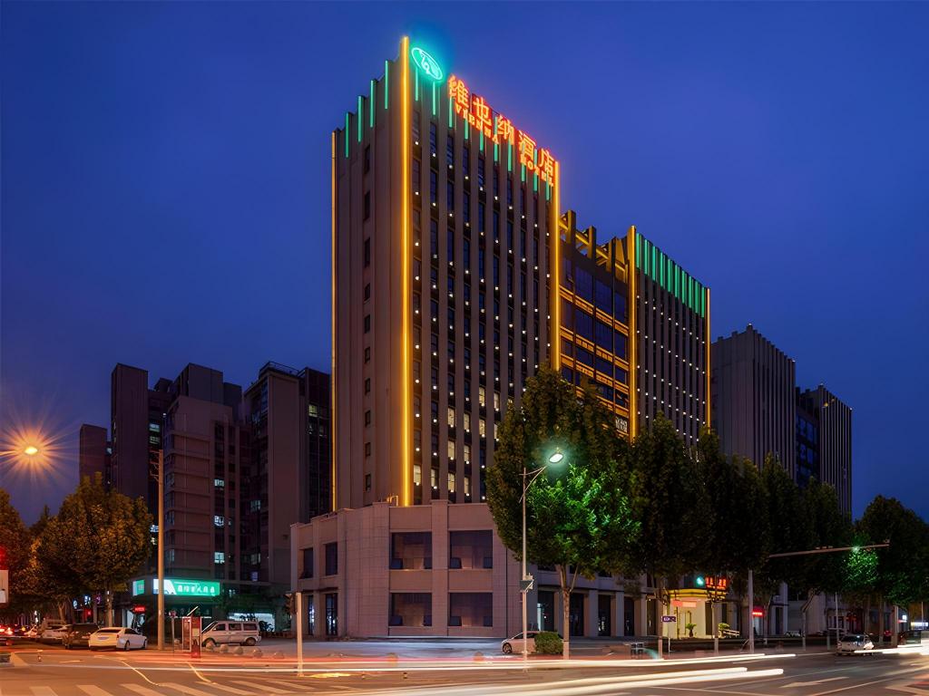 Vienna Hotel Zhengzhou Only Henan Movie Town in Zhongmu Chengguanzhen, People's Republic of China