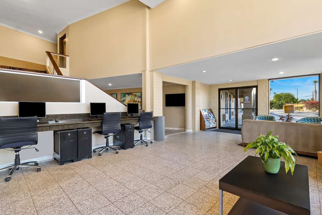 Best Western Date Tree Hotel - photo 4