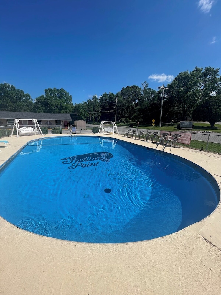 Hunter's Friend Resort - photo 52