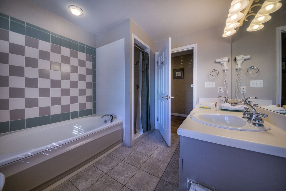 Gulf Place Community - photo 33