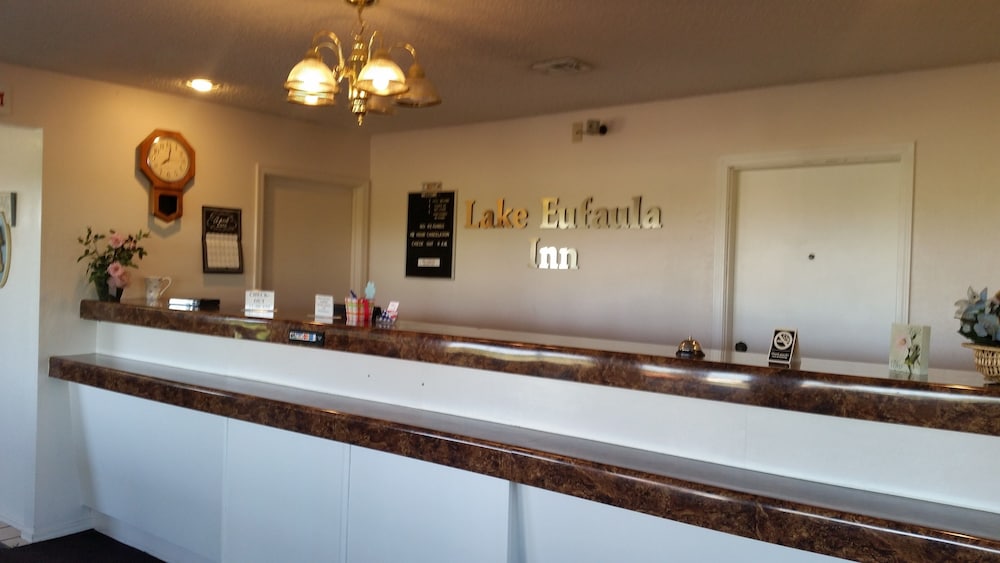 Lake Eufaula Inn - photo 6