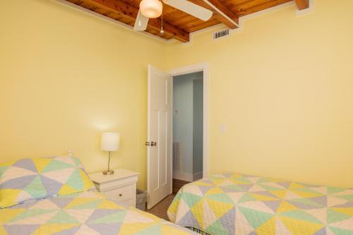 Chill'ax Inn by Oak Island Accommodations - photo 19