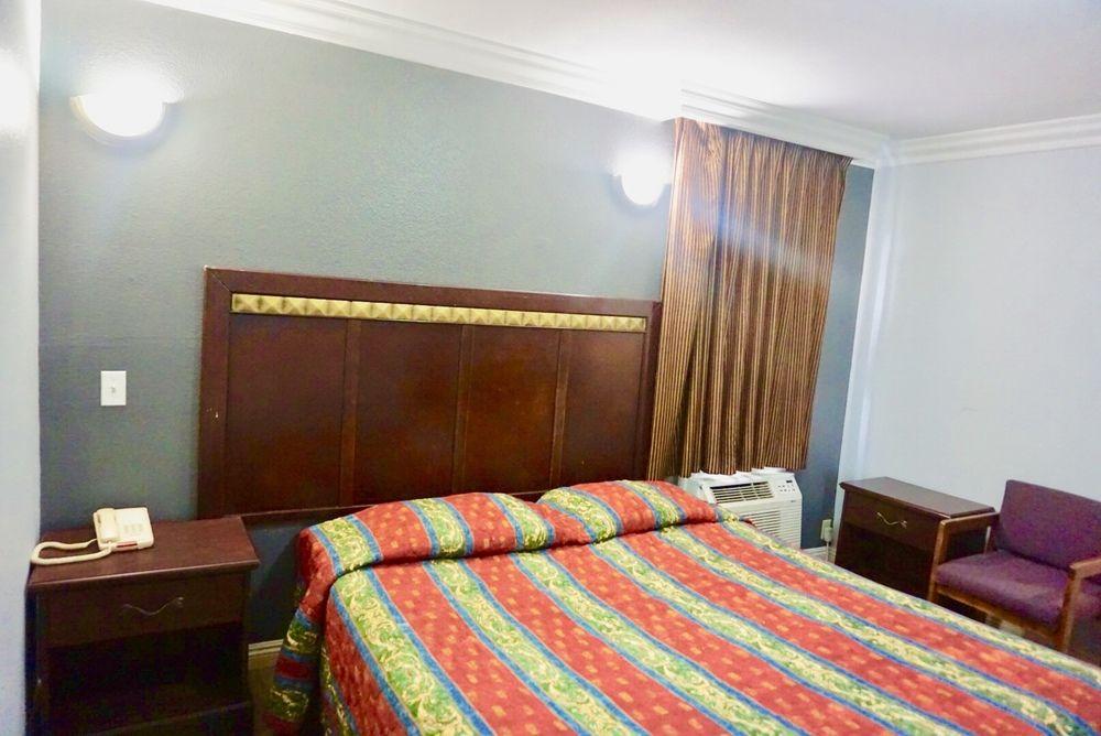 Rio Motor Palace Inn - photo 6