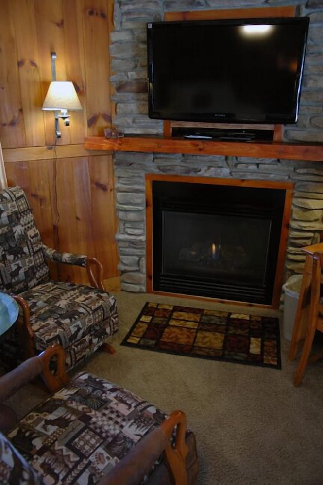 The Homestead Inn - photo 151