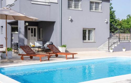 Amazing Home In Turjaci With Wifi — 4-Star Luxury Hotel in Turjaci, Croatia